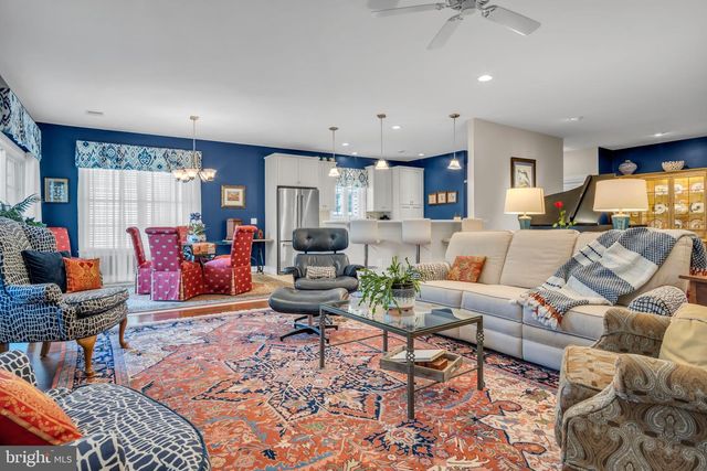 221 LOYAL DRIVE, Mechanicsburg, PA 17050