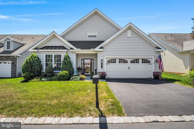 221 LOYAL DRIVE, Mechanicsburg, PA 17050