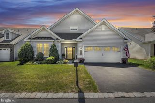221 LOYAL DRIVE, Mechanicsburg, PA 17050