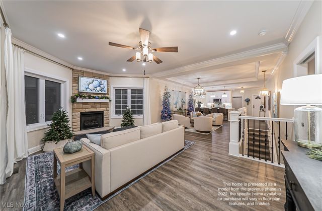 1202 Whispering Shores, Vermilion, OH 44089