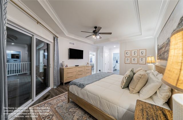 1202 Whispering Shores, Vermilion, OH 44089