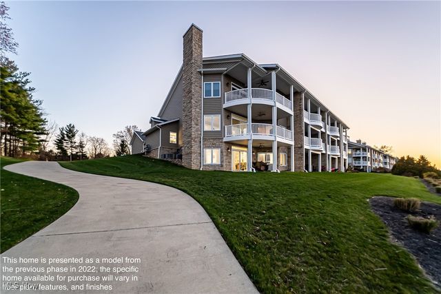 1202 Whispering Shores, Vermilion, OH 44089