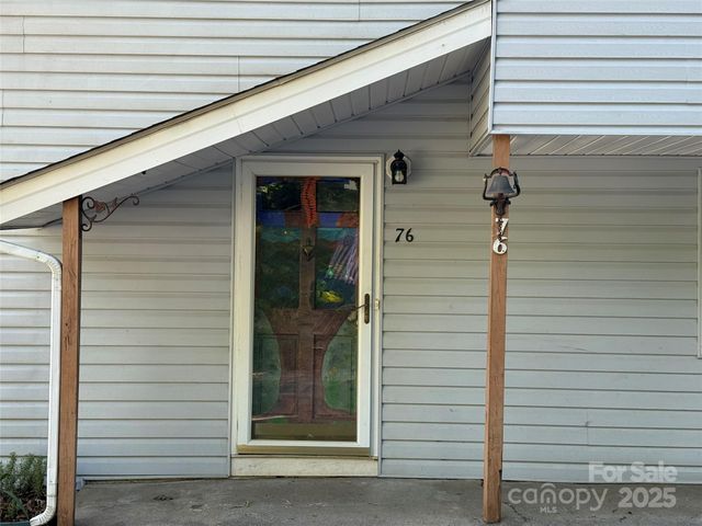 76 Lookout Road, Asheville, NC 28804