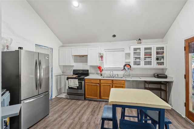 6321 Brookhaven Trail, Fort Worth, TX 76133