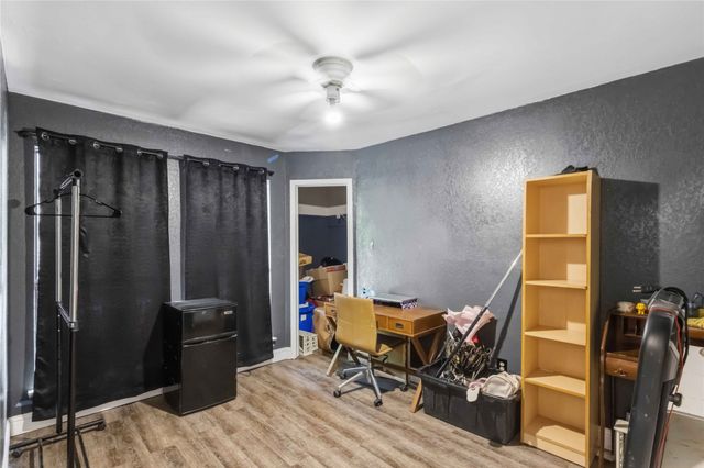 6321 Brookhaven Trail, Fort Worth, TX 76133