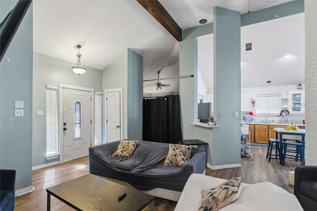 6321 Brookhaven Trail, Fort Worth, TX 76133