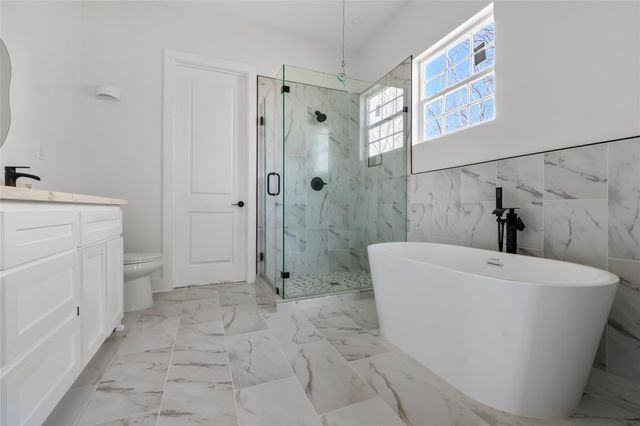 3133 Hamilton St, La Porte, TX 77571