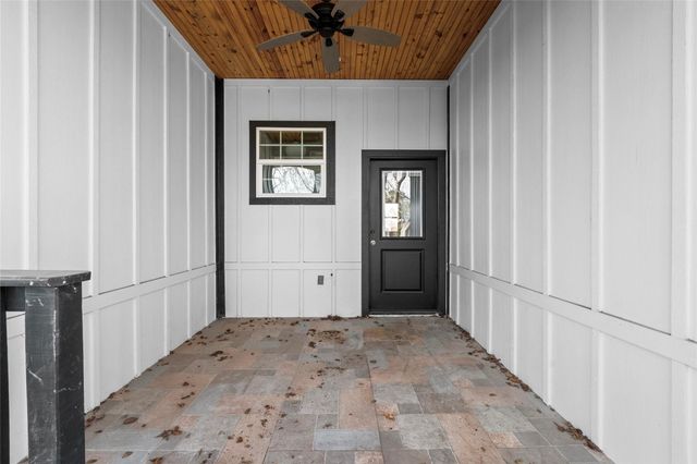 3133 Hamilton St, La Porte, TX 77571