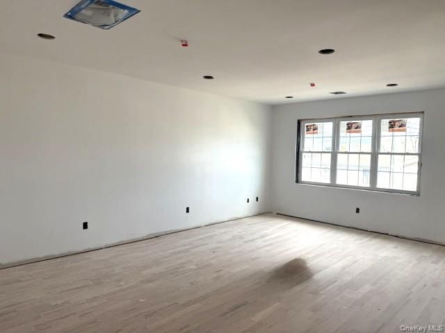 102-24 Dunton Court, Howard Beach, NY 11414