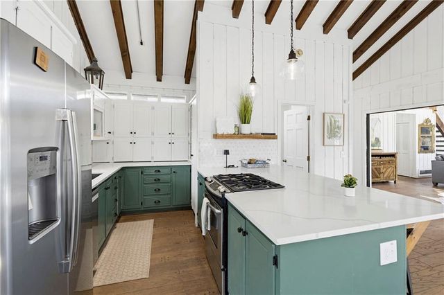 66 Tamarack Point, Jasper, GA 30143