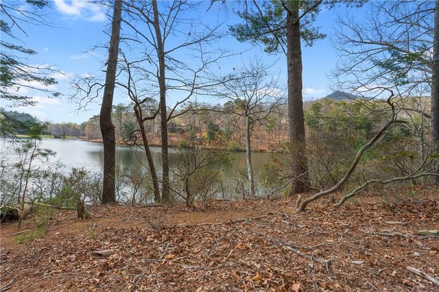 66 Tamarack Point, Jasper, GA 30143