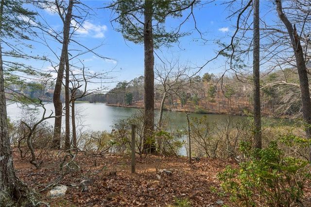 66 Tamarack Point, Jasper, GA 30143