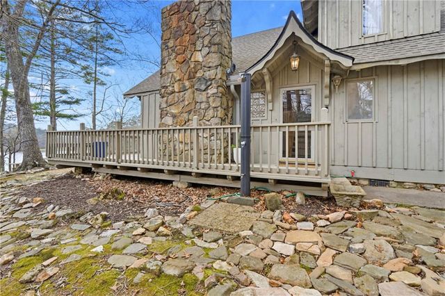 66 Tamarack Point, Jasper, GA 30143