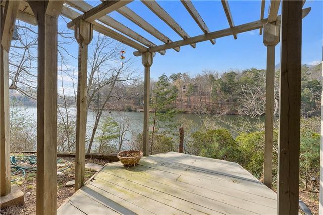 66 Tamarack Point, Jasper, GA 30143