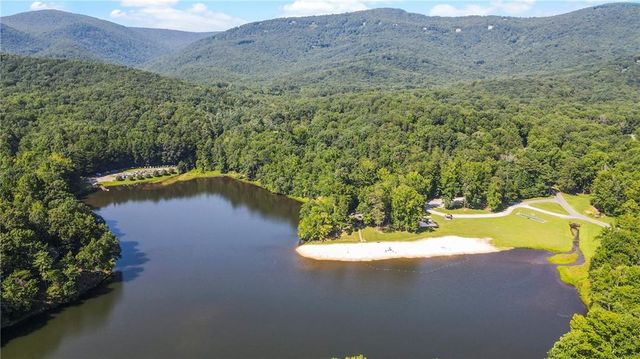 66 Tamarack Point, Jasper, GA 30143