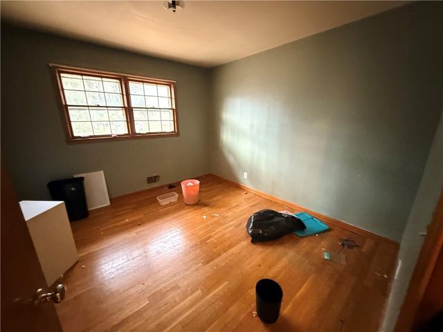 2743 Pine Hill NW Drive, Kennesaw, GA 30144