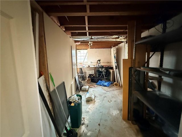 2743 Pine Hill NW Drive, Kennesaw, GA 30144