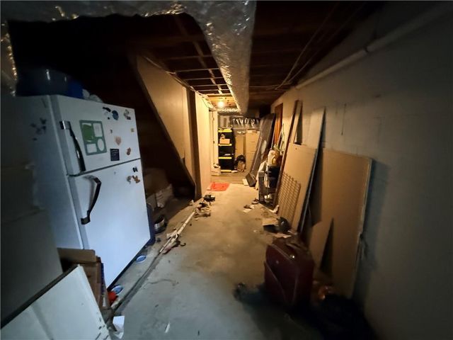 2743 Pine Hill NW Drive, Kennesaw, GA 30144