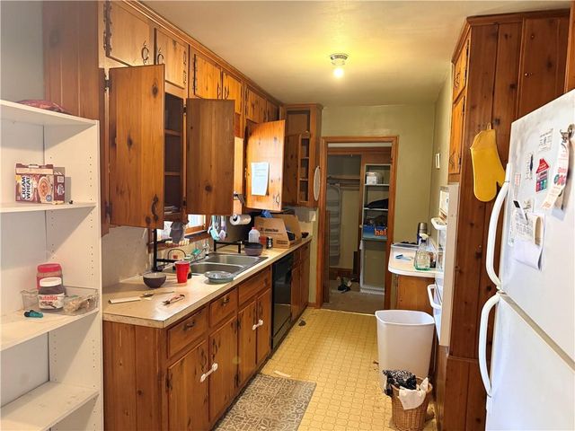 2743 Pine Hill NW Drive, Kennesaw, GA 30144