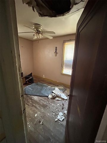 7444 Pilgrim Street, Detroit, MI 48238