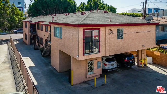 927 S Berendo Street, Los Angeles, CA 90006