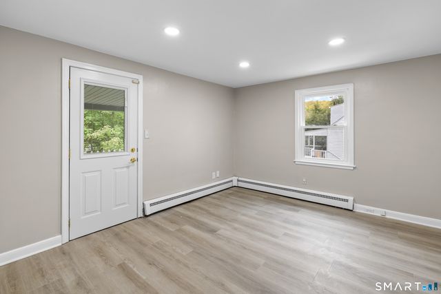 110 Greenwood Drive, Manchester, CT 06042