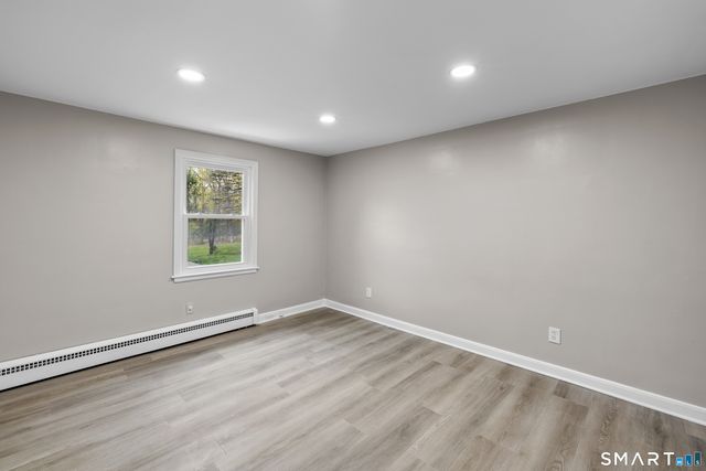 110 Greenwood Drive, Manchester, CT 06042