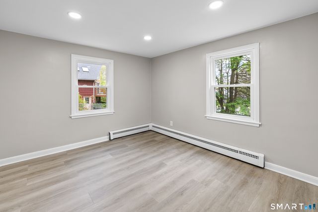 110 Greenwood Drive, Manchester, CT 06042