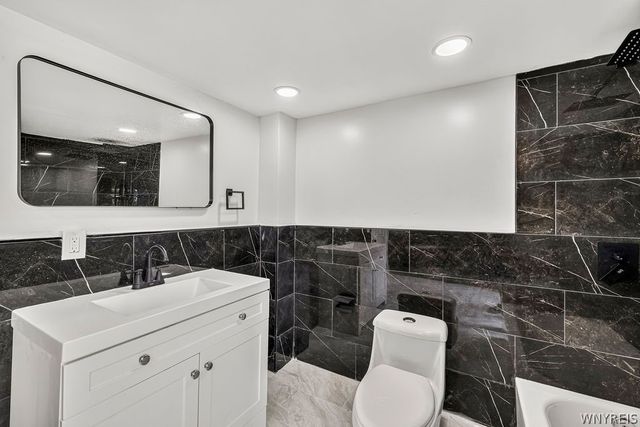212 Chester Street, Buffalo, NY 14208
