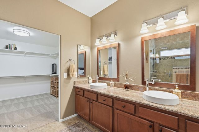 62870 E Amberwood Drive, Tucson, AZ 85739