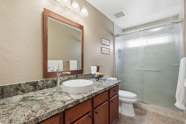 62870 E Amberwood Drive, Tucson, AZ 85739