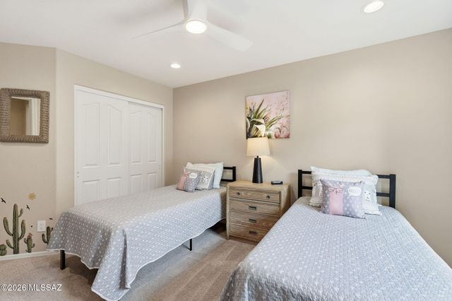 62870 E Amberwood Drive, Tucson, AZ 85739