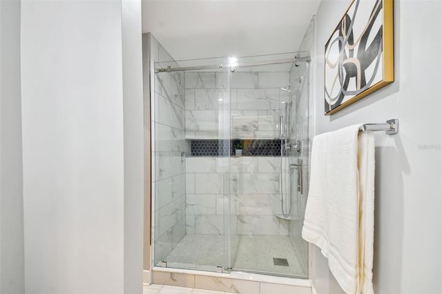 912 CHANNELSIDE DRIVE 2316, Tampa, FL 33602