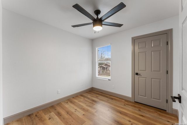 903 Dawson, San Antonio, TX 78202