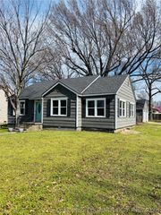 1302 Walnut, Muskogee, OK 74403