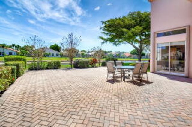 5282 Brooklawn Terrace, Boynton Beach, FL 33437