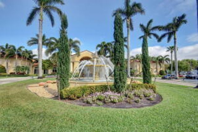 5282 Brooklawn Terrace, Boynton Beach, FL 33437
