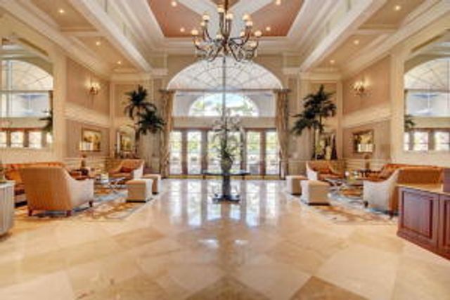 5282 Brooklawn Terrace, Boynton Beach, FL 33437