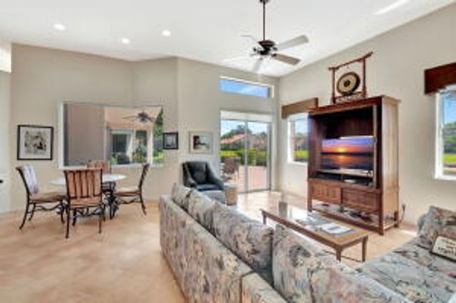 5282 Brooklawn Terrace, Boynton Beach, FL 33437