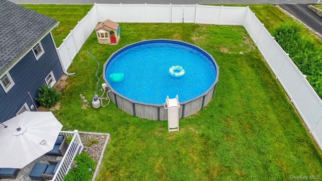 21 Continental Drive, New Windsor, NY 12553