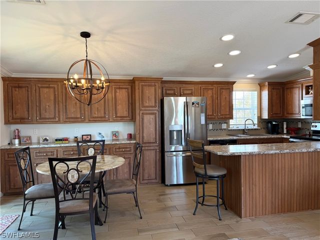 4750 Lantern LN W, Estero, FL 33928