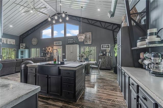 4640 SE Kickapoo Drive, Lathrop, MO 64465