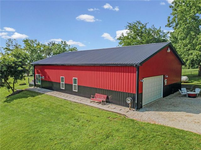 4640 SE Kickapoo Drive, Lathrop, MO 64465