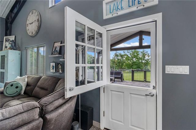 4640 SE Kickapoo Drive, Lathrop, MO 64465