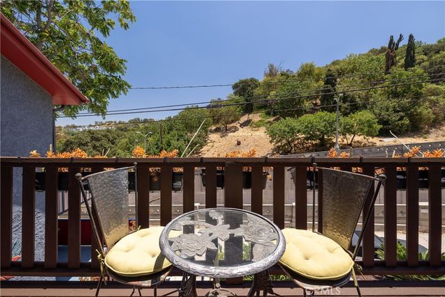 5341 Monterey, Los Angeles, CA 90042