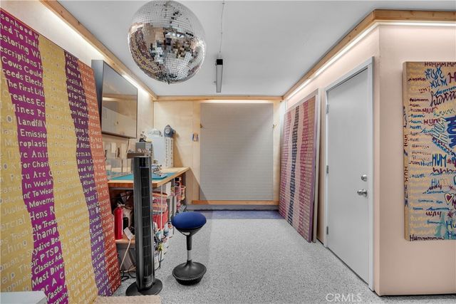 5341 Monterey, Los Angeles, CA 90042
