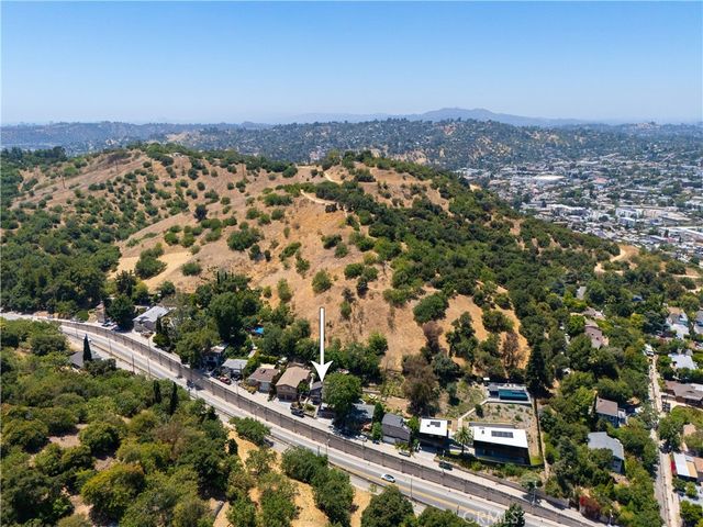 5341 Monterey, Los Angeles, CA 90042