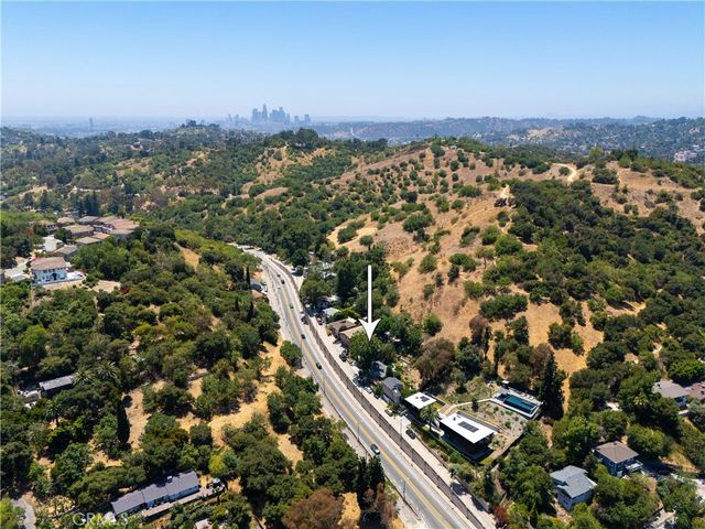 5341 Monterey, Los Angeles, CA 90042