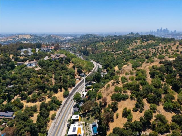 5341 Monterey, Los Angeles, CA 90042