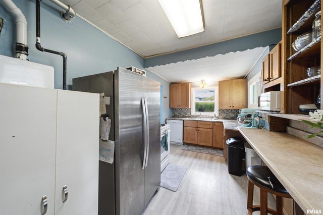 1117 E ROUSE Avenue, Peoria Heights, IL 61616